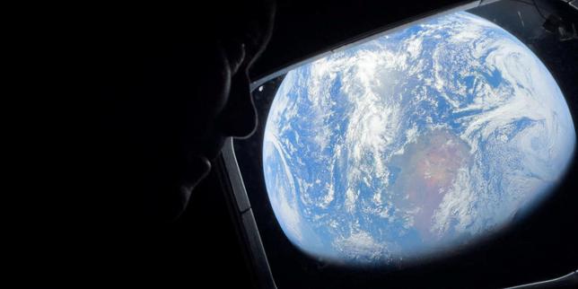 Artemis astronauts prepare for historic lunar flyby