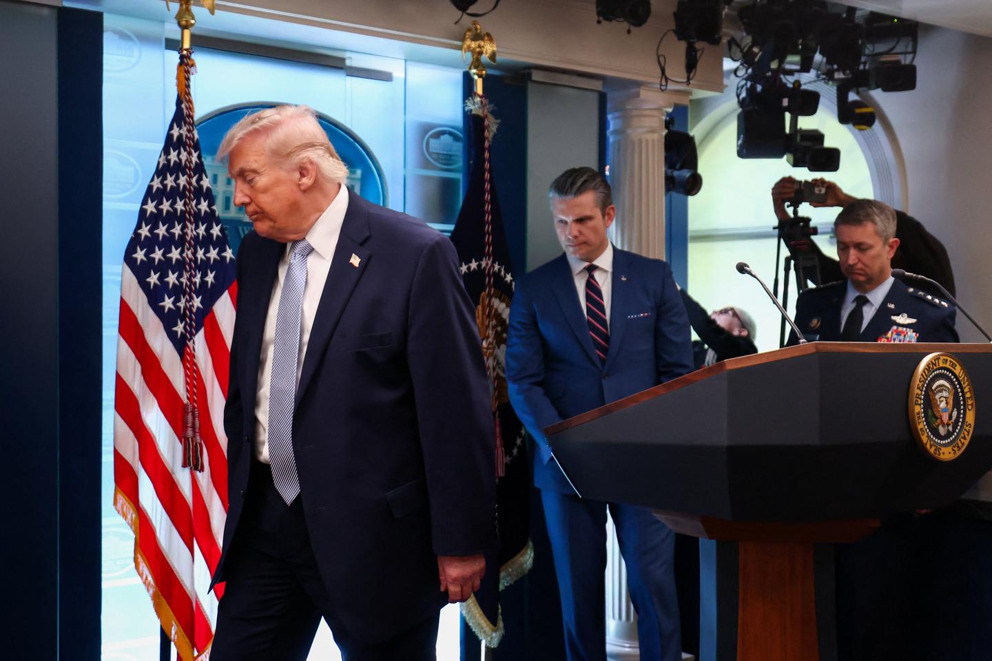 Donald Trump et le vertige de la puissance : « L’imprévisibilité revendiquée par le président américain est dépassée par celle de la dynamique de la guerre elle-même »