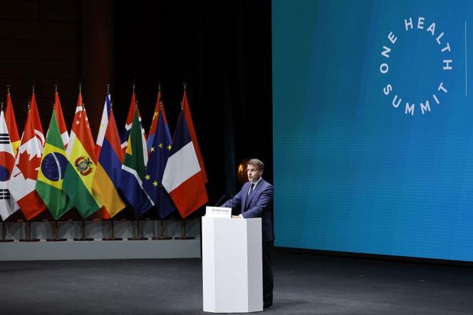 Emmanuel Macron na abertura da cimeira “One Health”, em Lyon, 7 de abril de 2026.