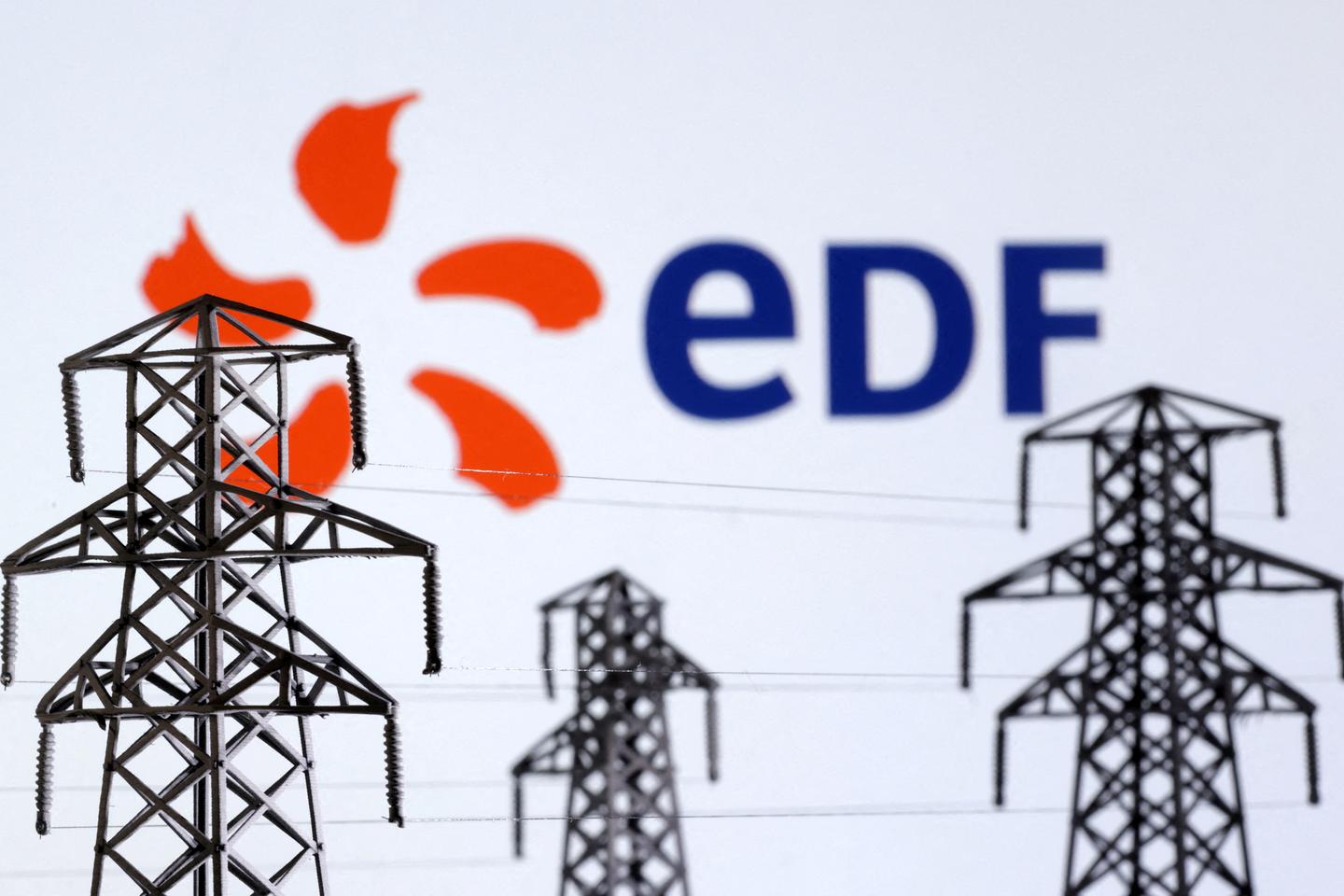 Electricité : « EDF fait le choix d’un système exposé aux fluctuations des prix de marché »