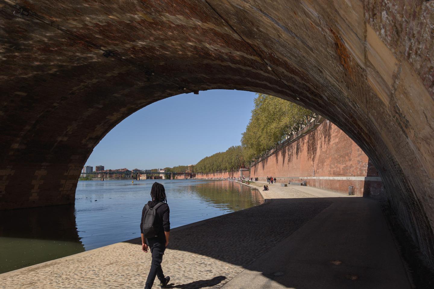 Pic de chaleur précoce en France : des températures dignes de juillet ce mercredi