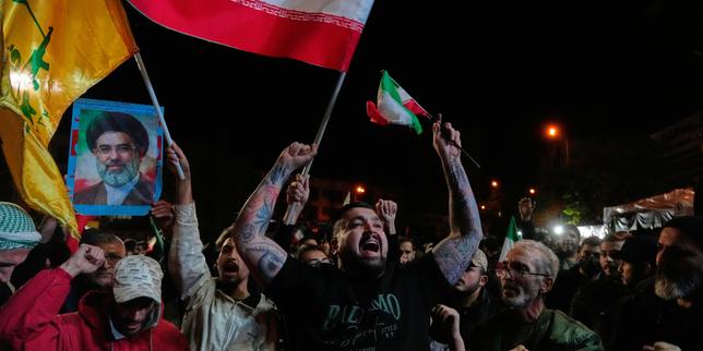 Iran : à Téhéran, quelques manifestations et beaucoup de scepticisme après l’annonce du cessez-le-feu