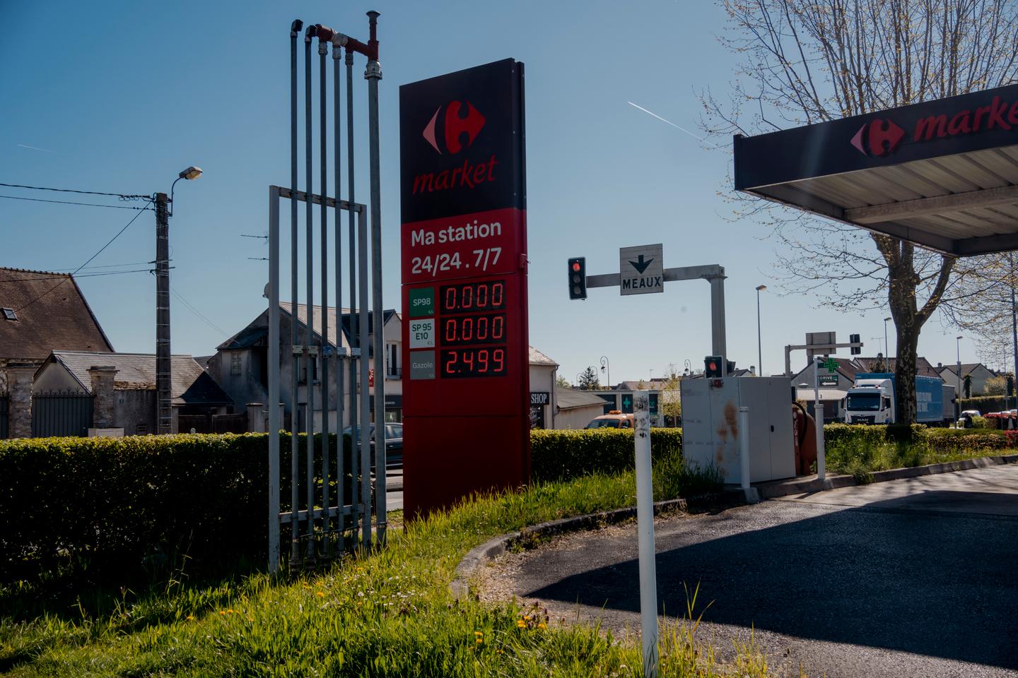 Prix des carburants : l’État s’enrichit-il vraiment grâce aux taxes payées par les automobilistes ?