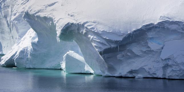 Avec « L’Eveil », Elizabeth Rush livre croise reportage scientifique et récit intime. L’Antarctique lui portera-t-il conseil ?