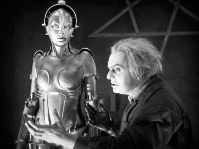 A robô Maria e seu inventor, Rotwang, no filme “Metrópole” (1927), de Fritz Lang. 