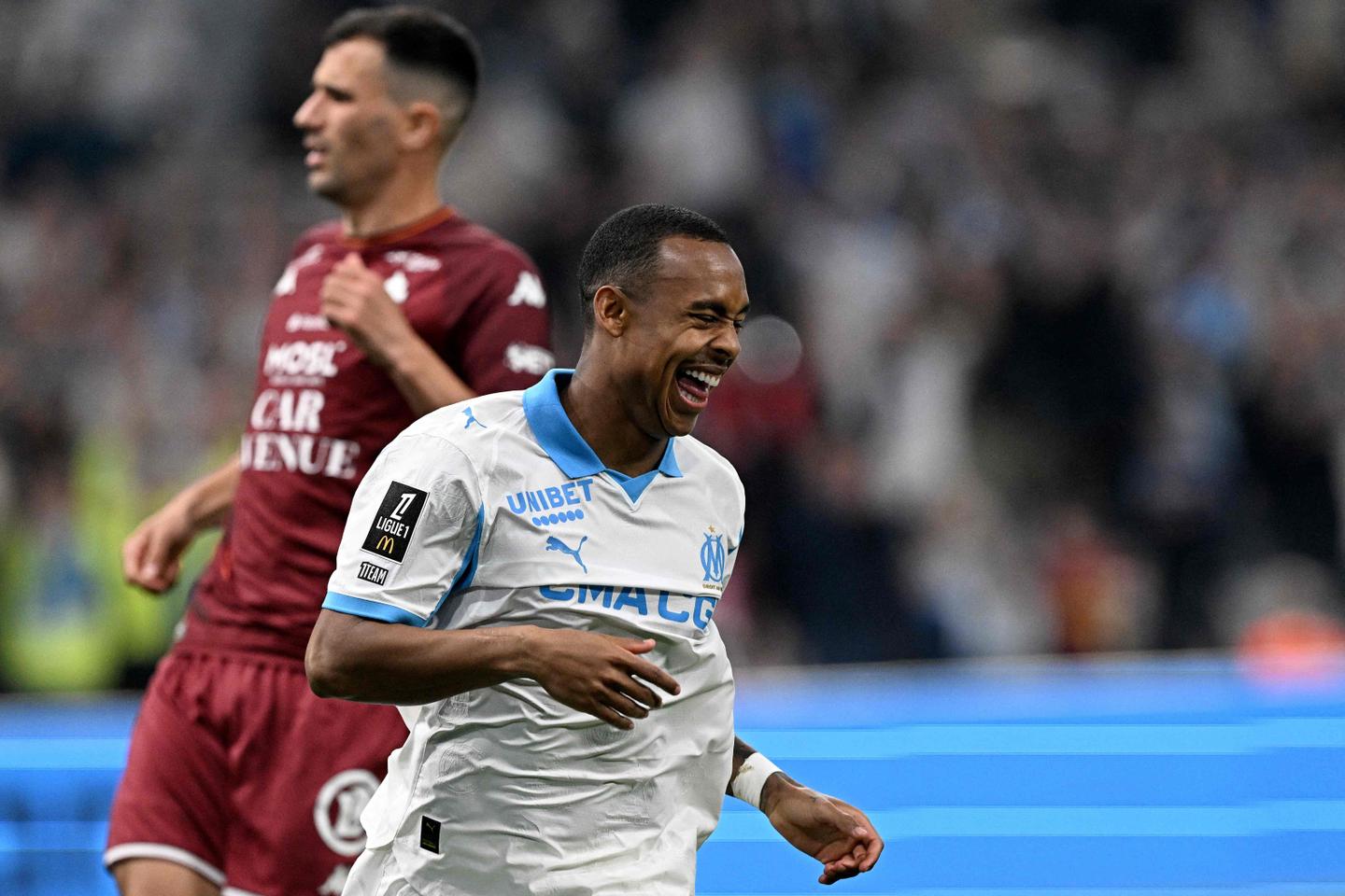 Ligue 1 : l’OM s’impose face à Metz et grimpe provisoirement sur le podium