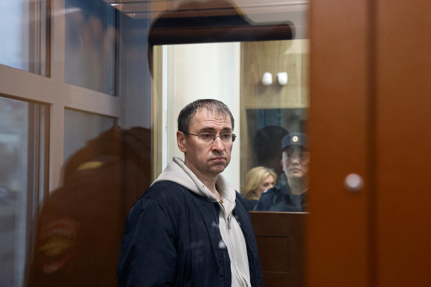 En Russie, un journaliste du média indépendant « Novaïa Gazeta » placé en détention