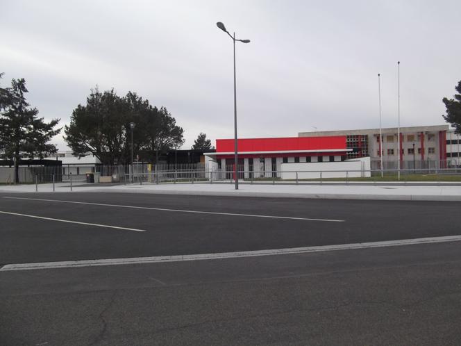 A entrada na escola secundária completa Joubert-Emilien Maillard em Ancenis (Loire-Atlantique), em 2012.