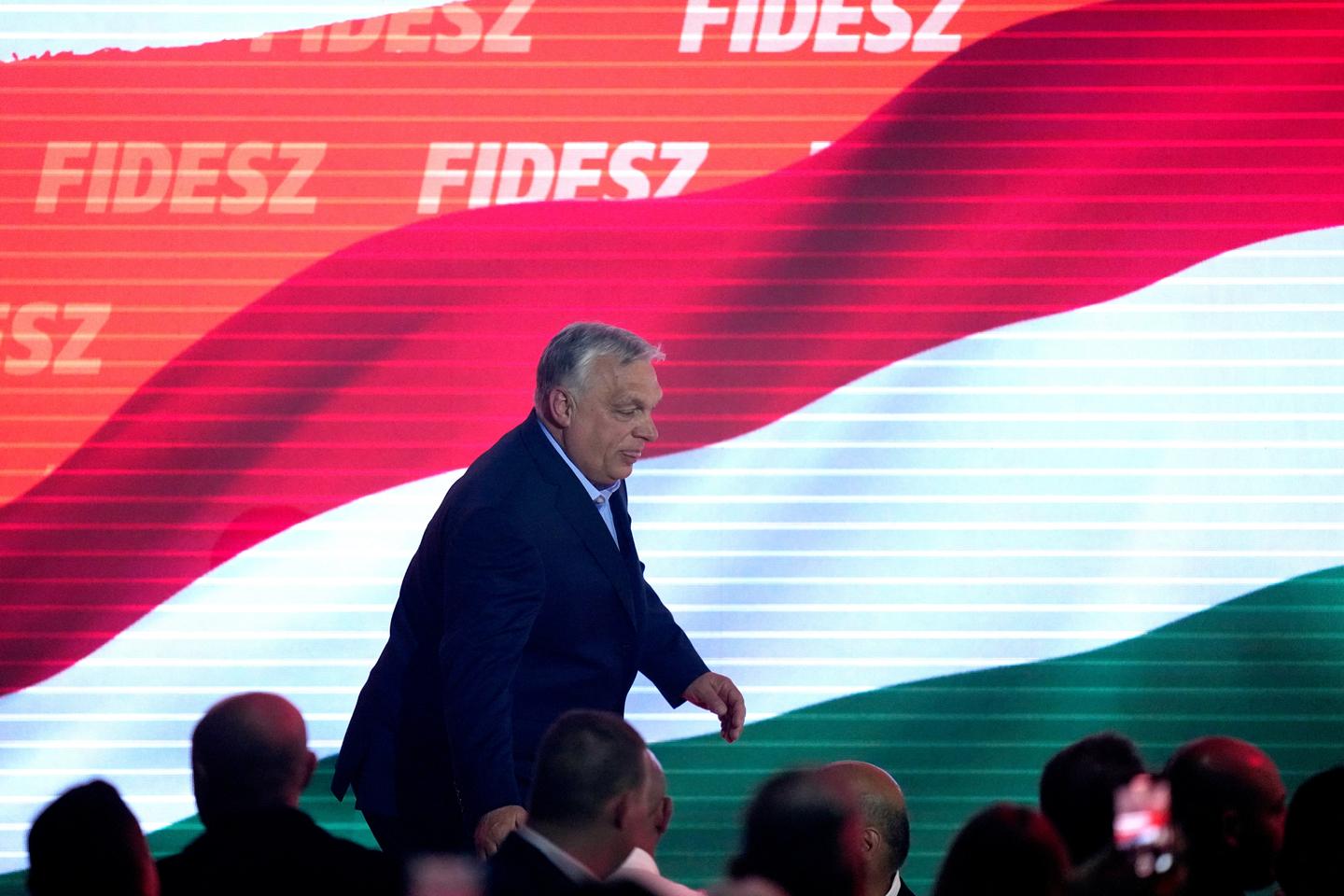 « Loin d’avoir modernisé la Hongrie, la politique économique de Viktor Orban l’a enfoncée dans une impasse »