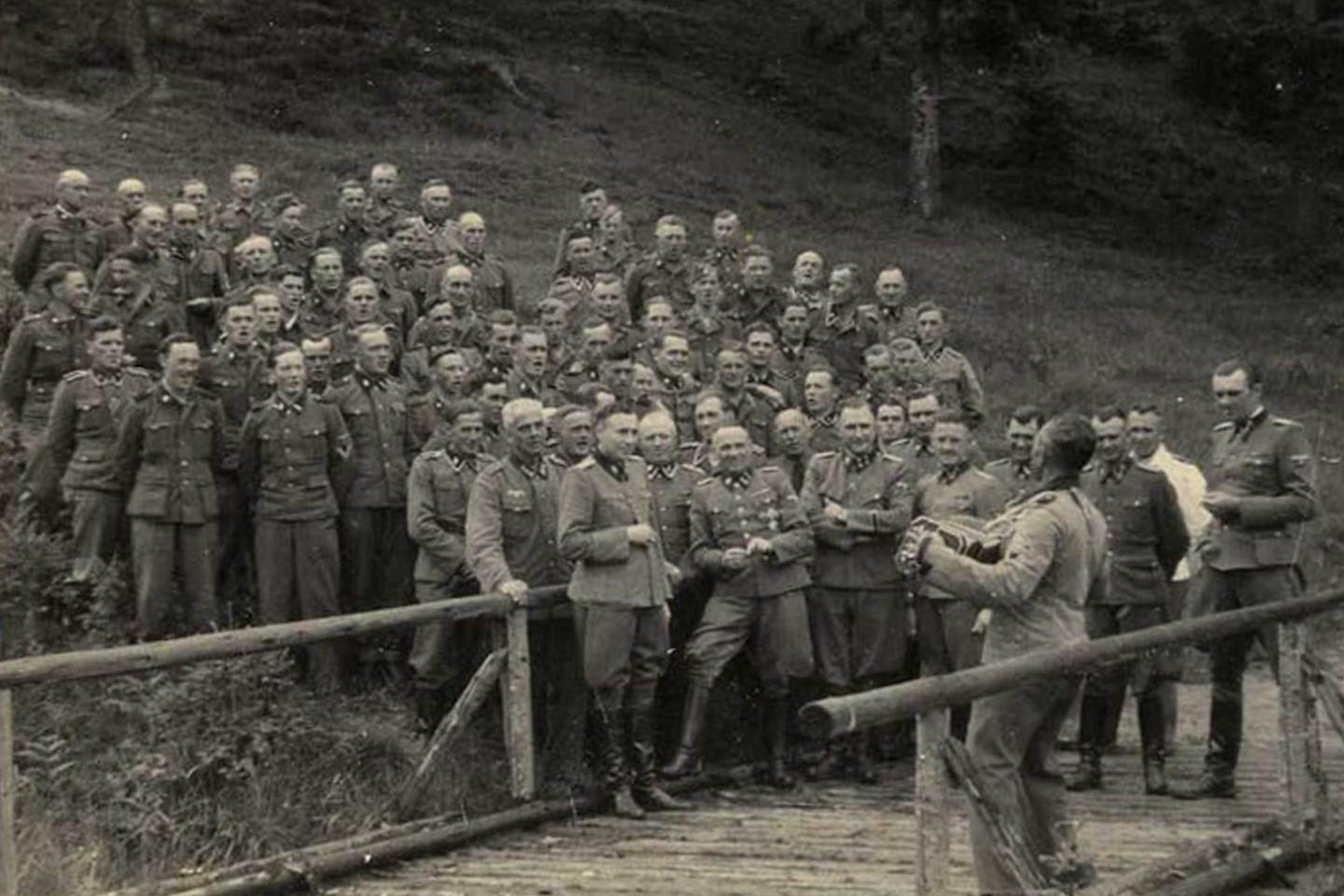 « Papy était-il nazi ? » : en Allemagne, un moteur de recherche permet de savoir si ses aïeux étaient membres du Parti national-socialiste