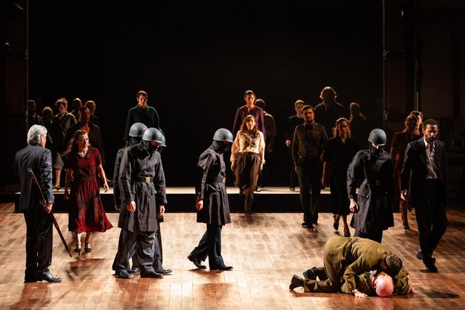 Apresentação pré-geral de “Satyagraha”, de Philip Glass, direção de Bobbi Jene Smith e Or Schraiber, na Ópera Garnier, em Paris, 4 de abril de 2026.