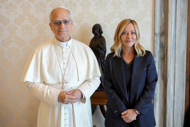 MELONI A CONFCOMMERCIO: "NO ALLA PATRIMONIALE, L'ITALIA NON È UNA REPUBBLICA DELLE BANANE!"