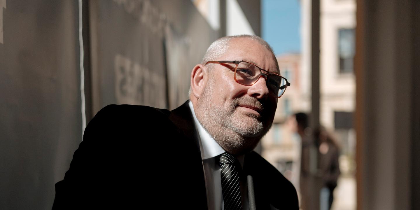 À Carcassonne, le nouveau maire RN Christophe Barthès bouleverse les relations avec la presse locale