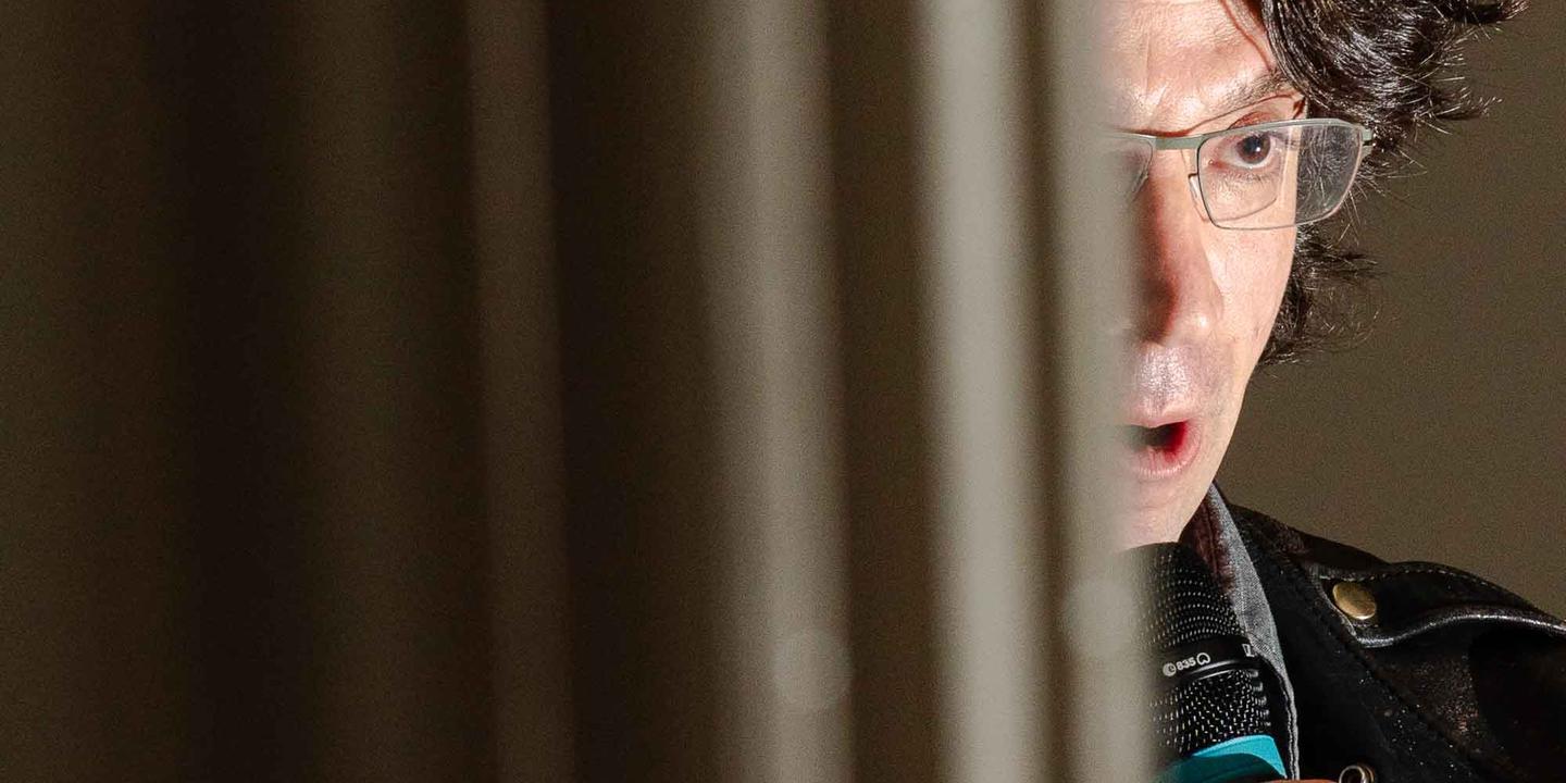 Faut-il dialoguer avec l'extrême droite ? Le cas Curtis Yarvin, blogueur trumpien invité par des intellectuels