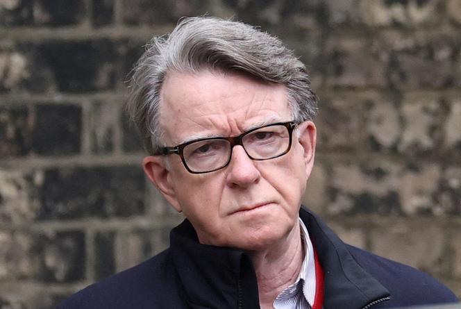 Ex-embaixador britânico nos Estados Unidos Peter Mandelson, em Londres, 26 de fevereiro de 2026.