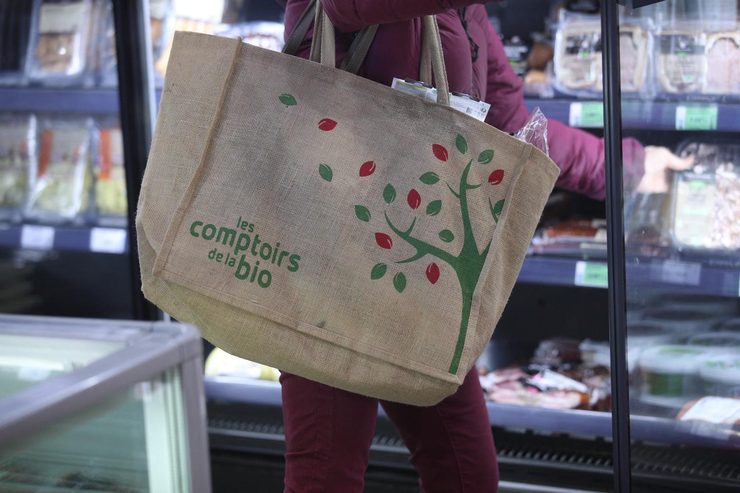 Les sanctions contre des enseignes de magasins bio pourraient profiter aux géants de la distribution