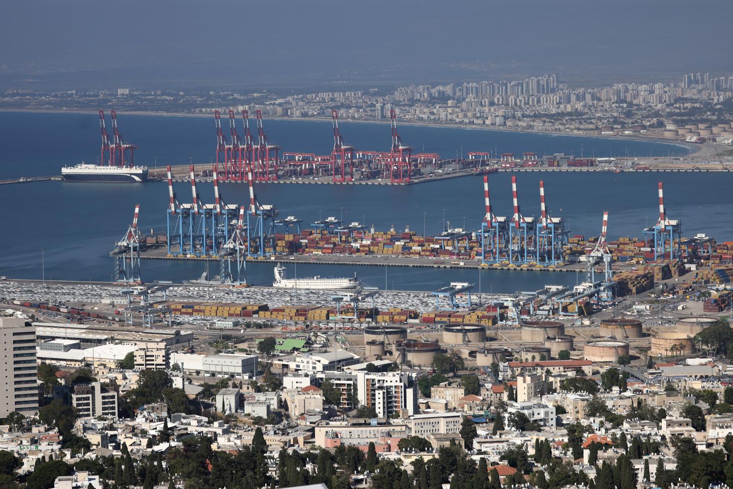 Ukraine Accuses Israel of Accepting Russian-Stolen Grain Shipments