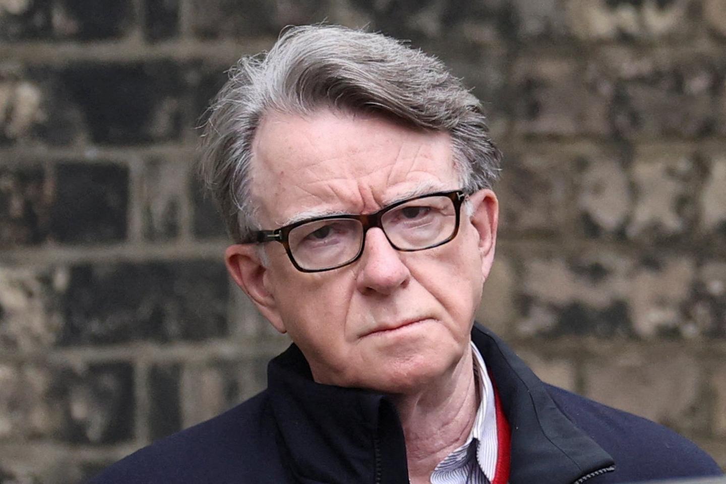 Affaire Epstein : Keir Starmer de nouveau appelé à démissionner après des révélations sur la nomination de l’ex-ambassadeur Peter Mandelson