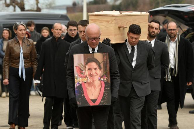 Funeral de Agnès Lassalle, professora de francês, em Biarritz (Pirenéus Atlânticos), 3 de março de 2023.