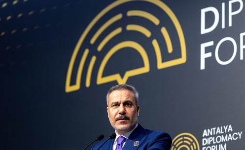 Le ministre des affaires étrangères turc, Hakan Fidan, lors d’un forum diplomatique à Antalya (Turquie), le 19 avril 2026.