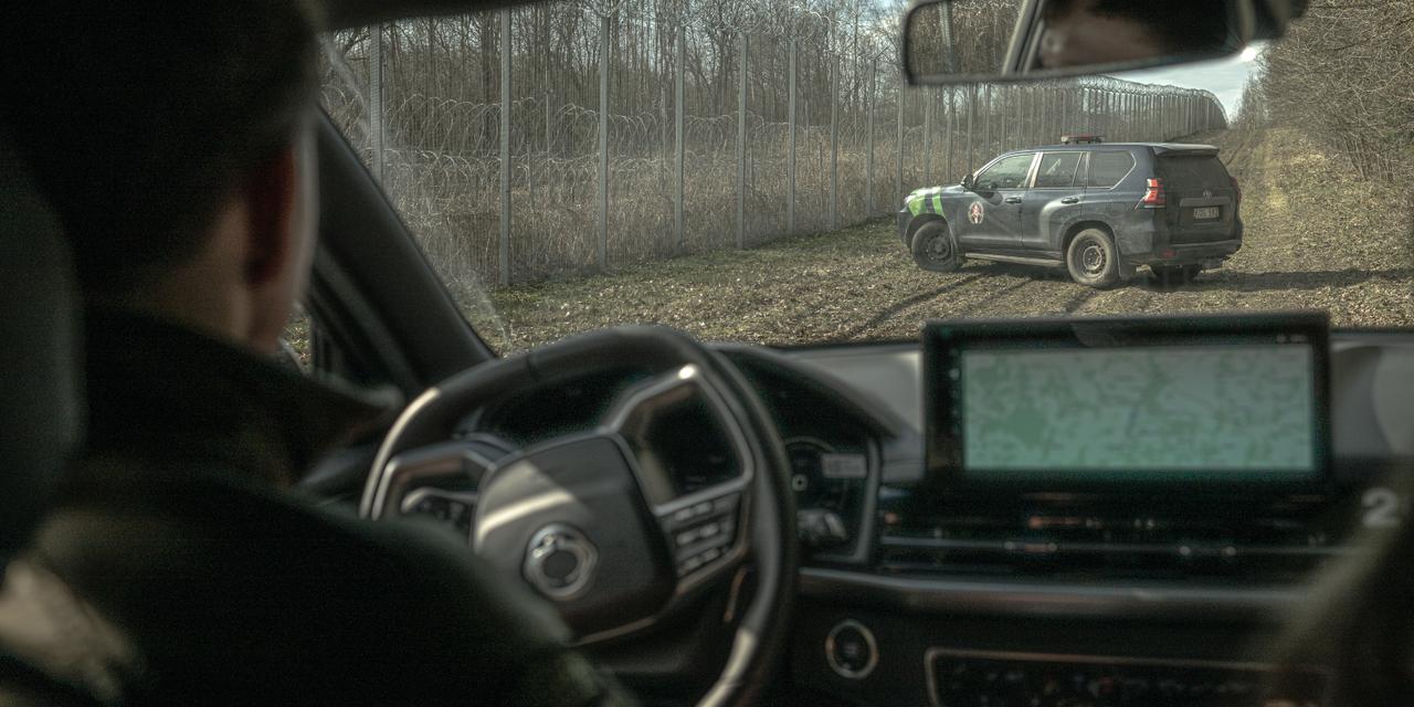 Lithuanian State Border Guard Service vehicle near the border wall. Padvarionys district, Lithuania, 3rd April 2026.