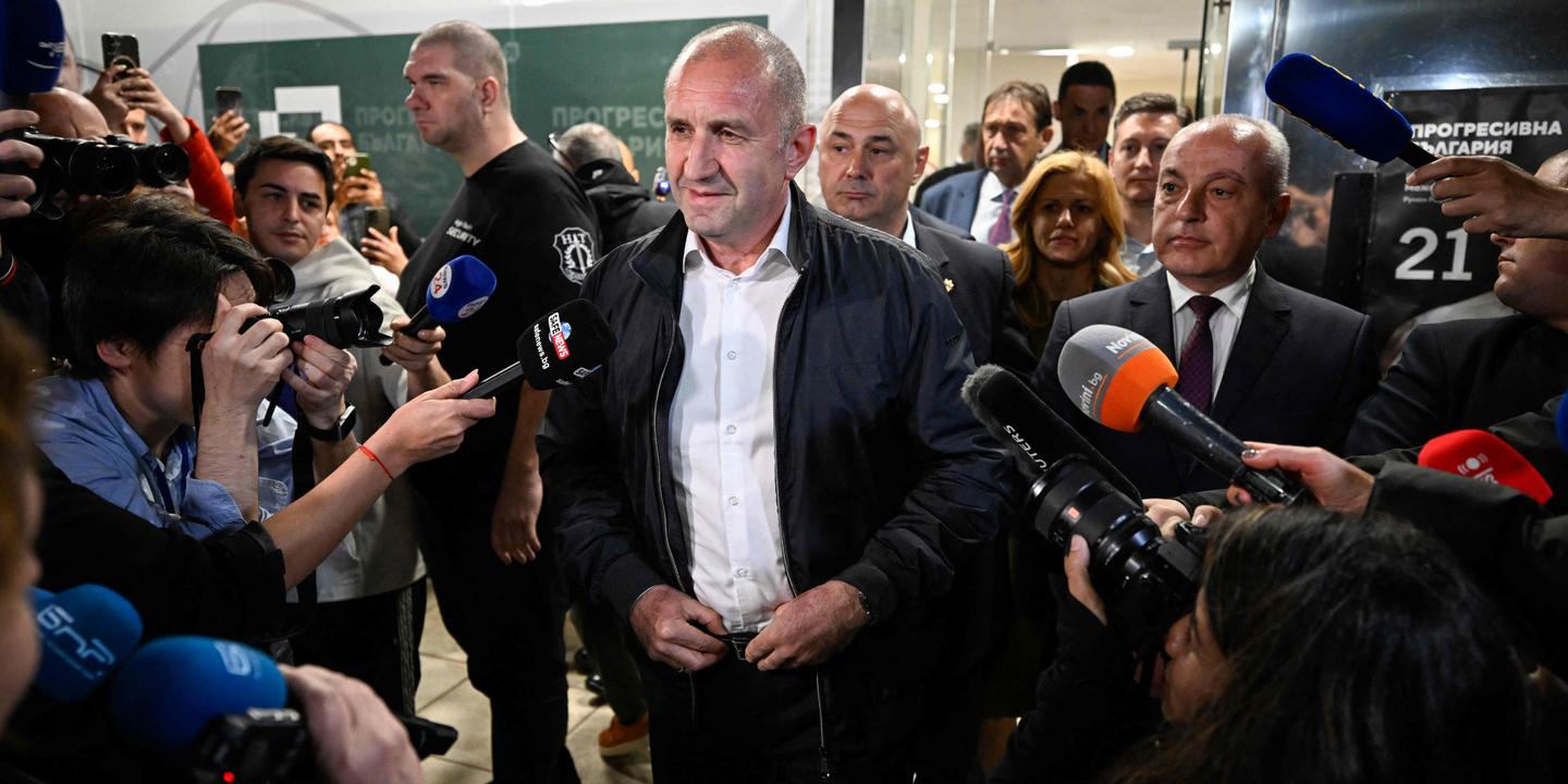 Bulgarie : la large victoire de l’ex-président Radev aux élections législatives, gage de stabilité pour le pays