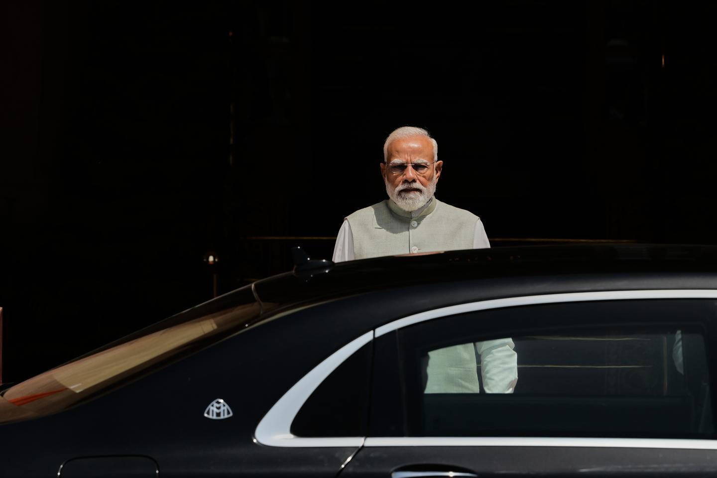 Affaibli sur la scène internationale et intérieure, Narendra Modi tente de verrouiller le pouvoir en Inde
