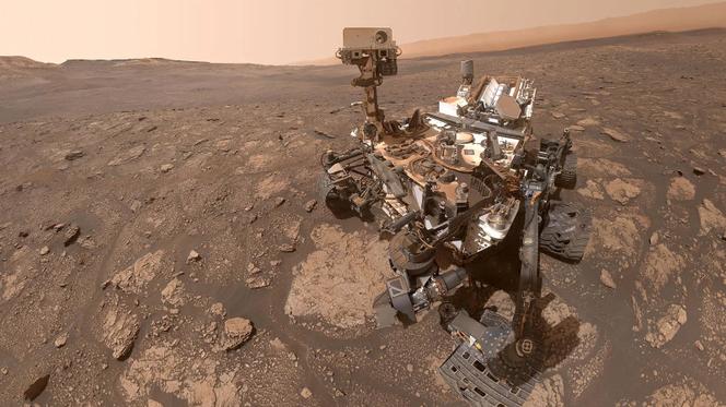 Uma imagem divulgada pela NASA mostra o rover Curiosity em Marte em 12 de novembro de 2020.