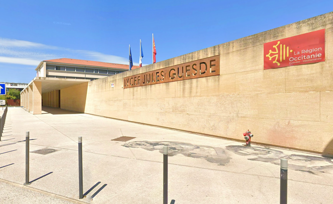 A entrada no liceu Jules-Guesde, em Montpellier, em agosto de 2024.