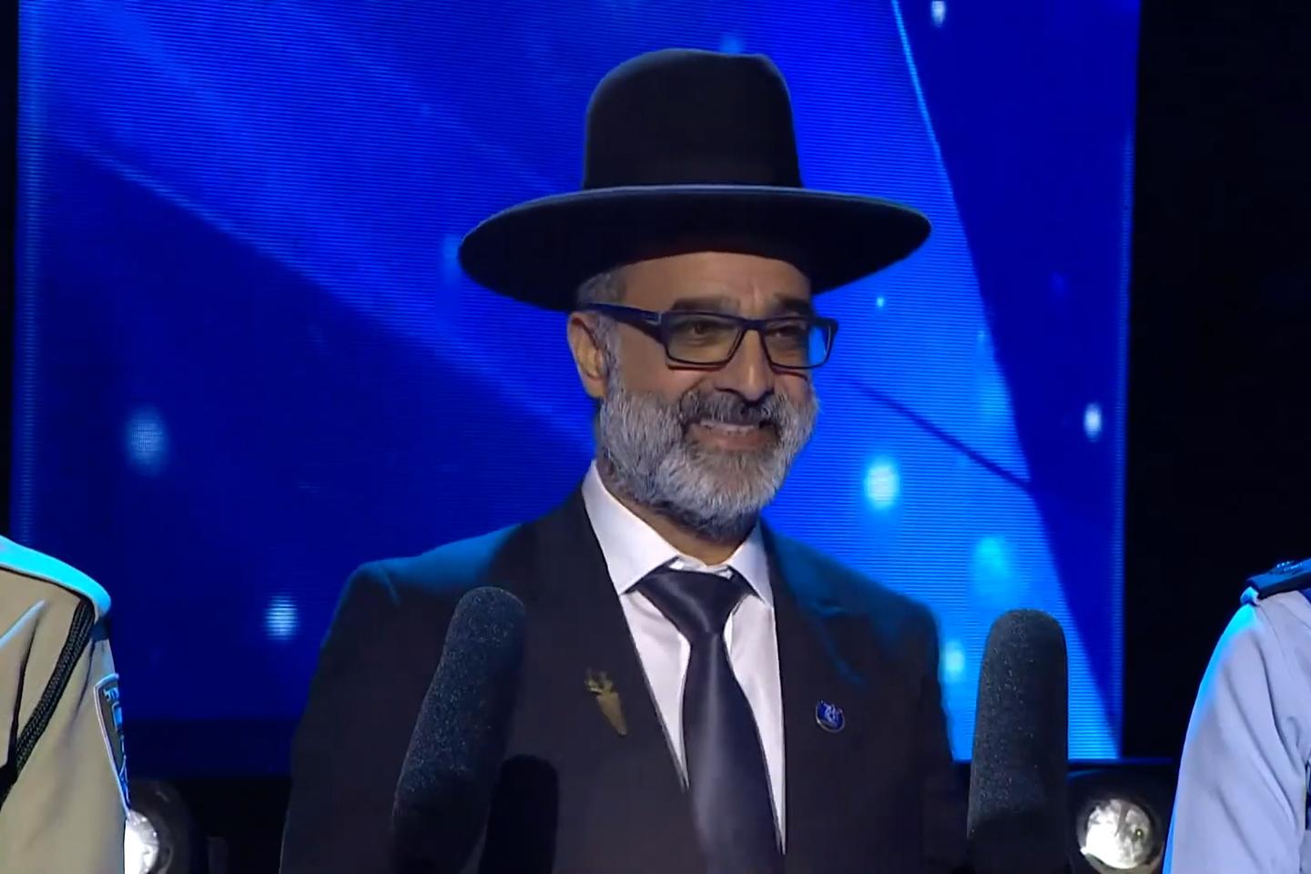 VIDEO Avraham Zarbiv, visage de la destruction de Gaza à l’honneur lors de la fête de l’indépendance d’Israël