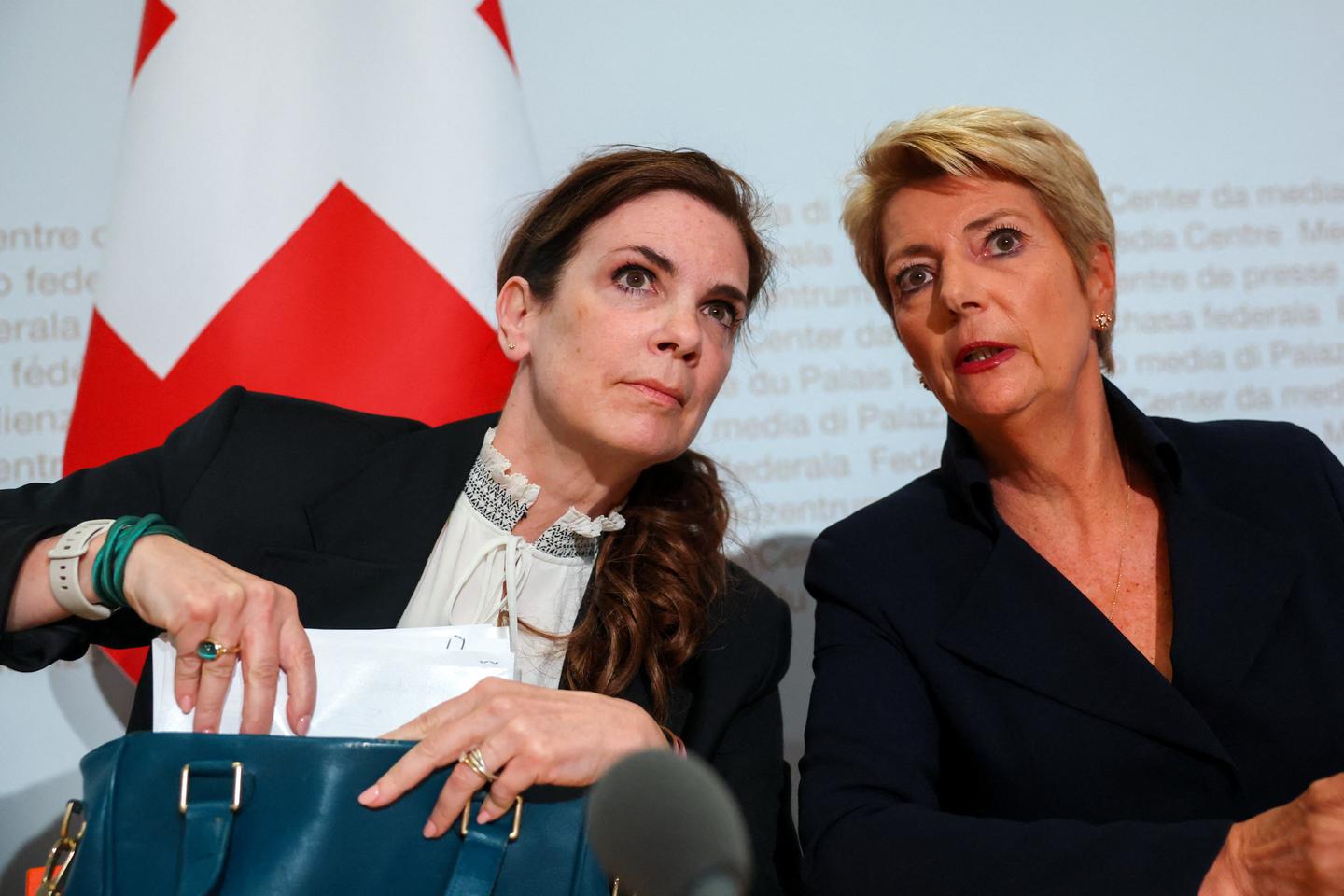 Pourquoi la Suisse exige du géant bancaire UBS qu’il renforce ses réserves