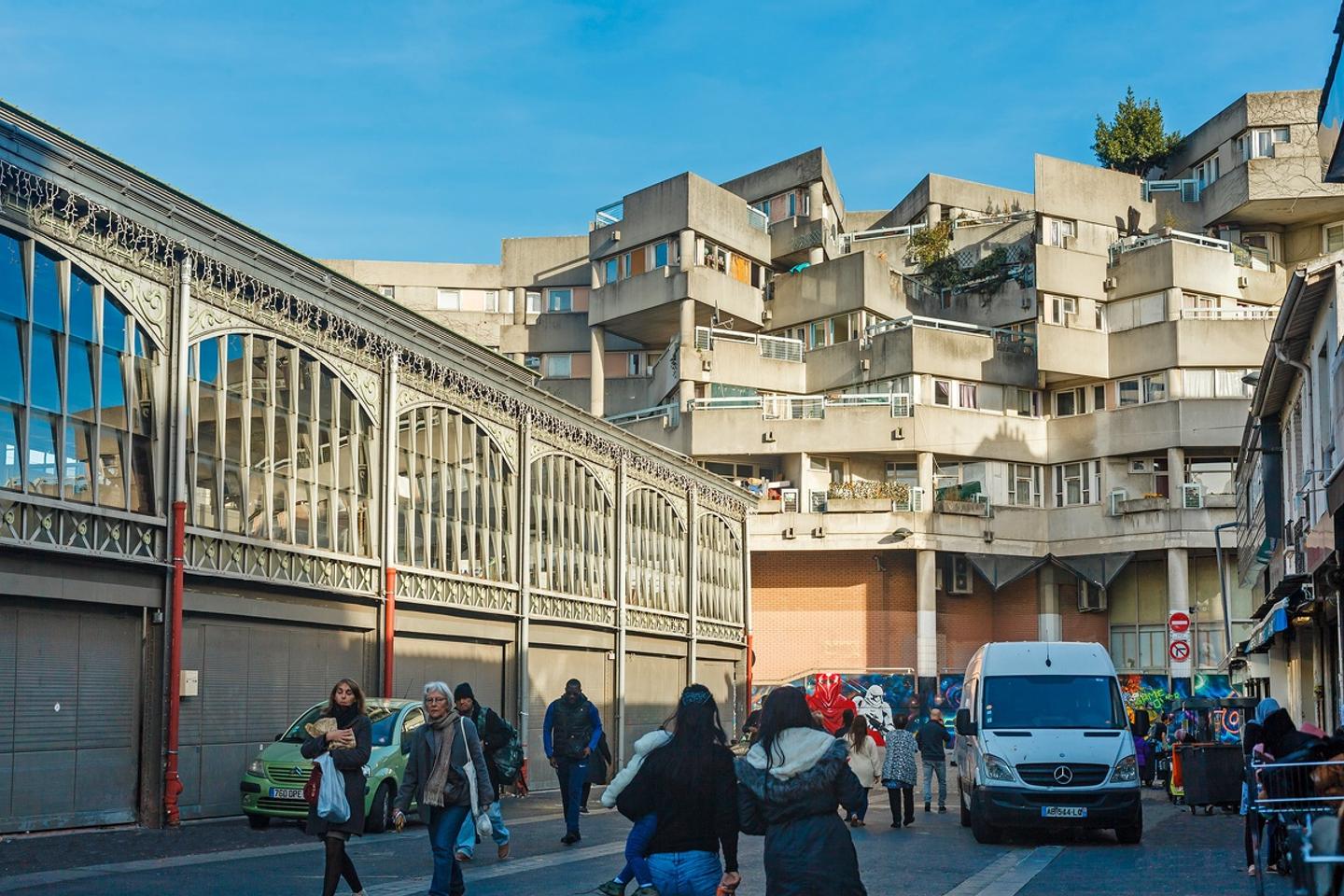 Bally Bagayoko, le nouveau maire de Saint-Denis, veut sauver le patrimoine architectural de l’îlot 8