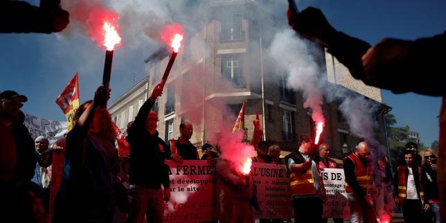 One year from presidential election, a 'quiet anger' in France' streets