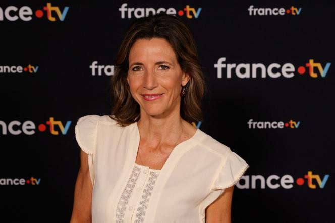 Alix Bouilhaguet, apresentadora da France Télévisions, em Paris, 11 de julho de 2023.
