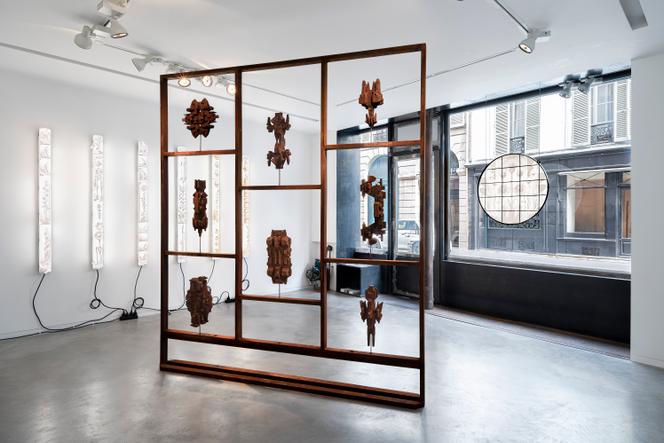 “Bestiário paramétrico”, na galeria Eric Mouchet, em Paris, em abril de 2026.