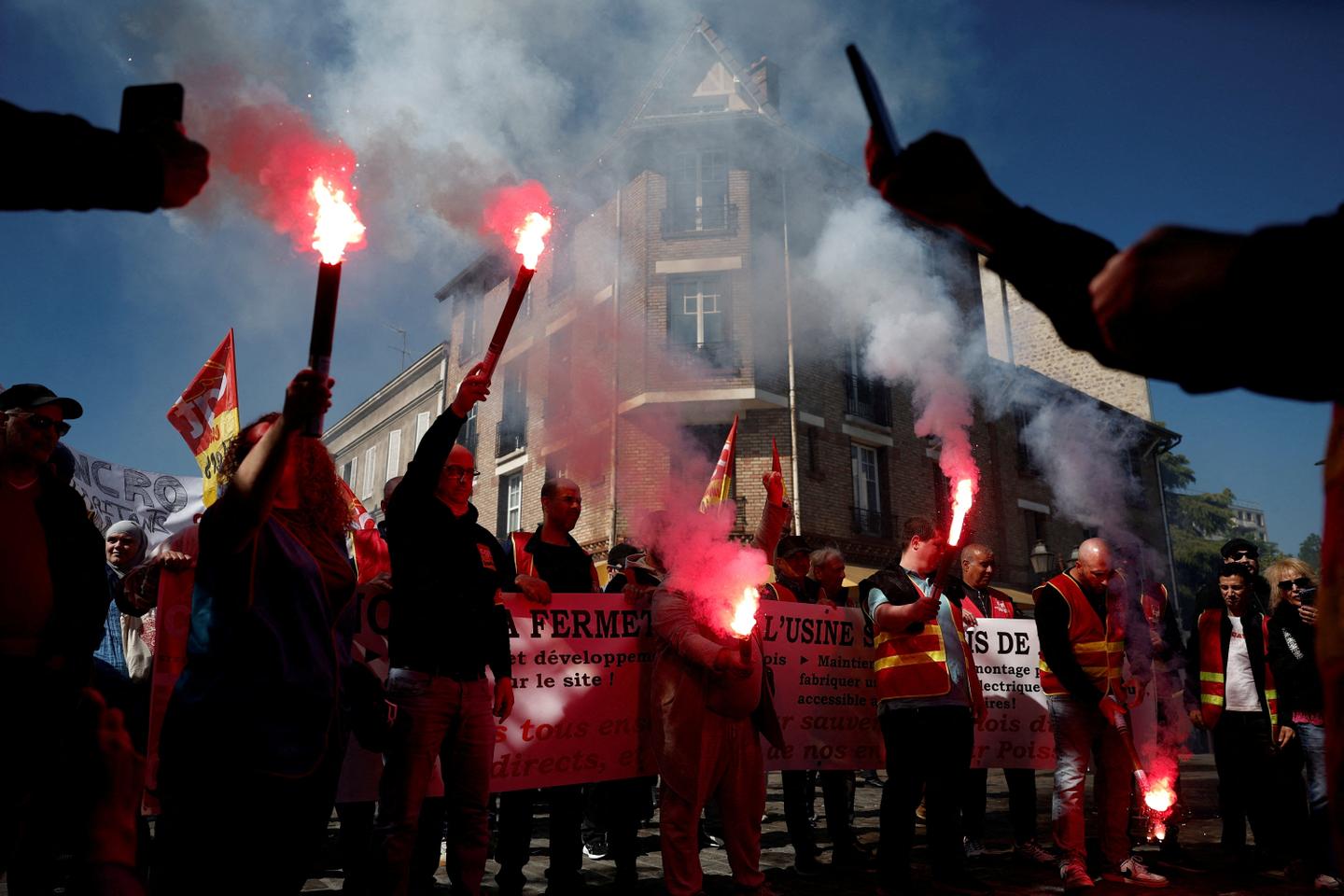 A un an de la présidentielle, un climat social dégradé et « une vraie colère sourde »