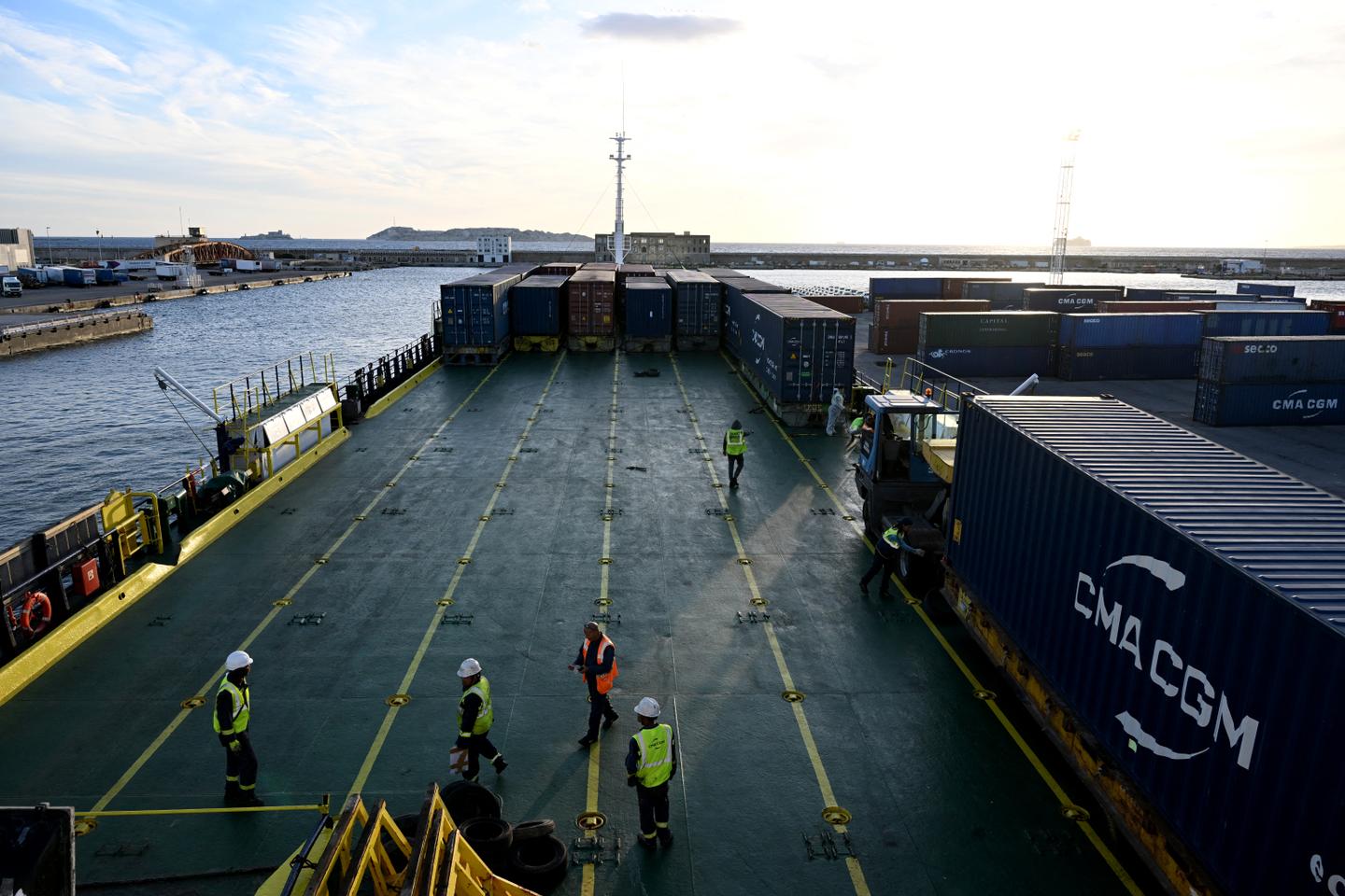 Port de Marseille : gestion opaque, achats dispendieux… deux élus CGT du comité d’entreprise en procès pour « abus de confiance »