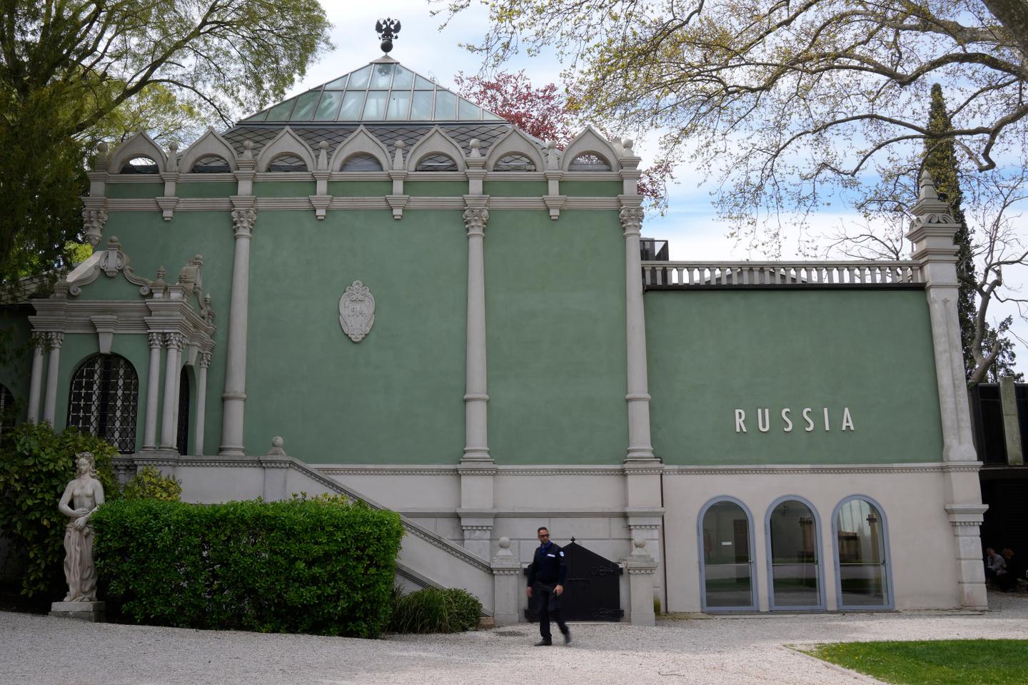 Biennale de Venise : le jury démissionne, après la polémique sur la participation de la Russie