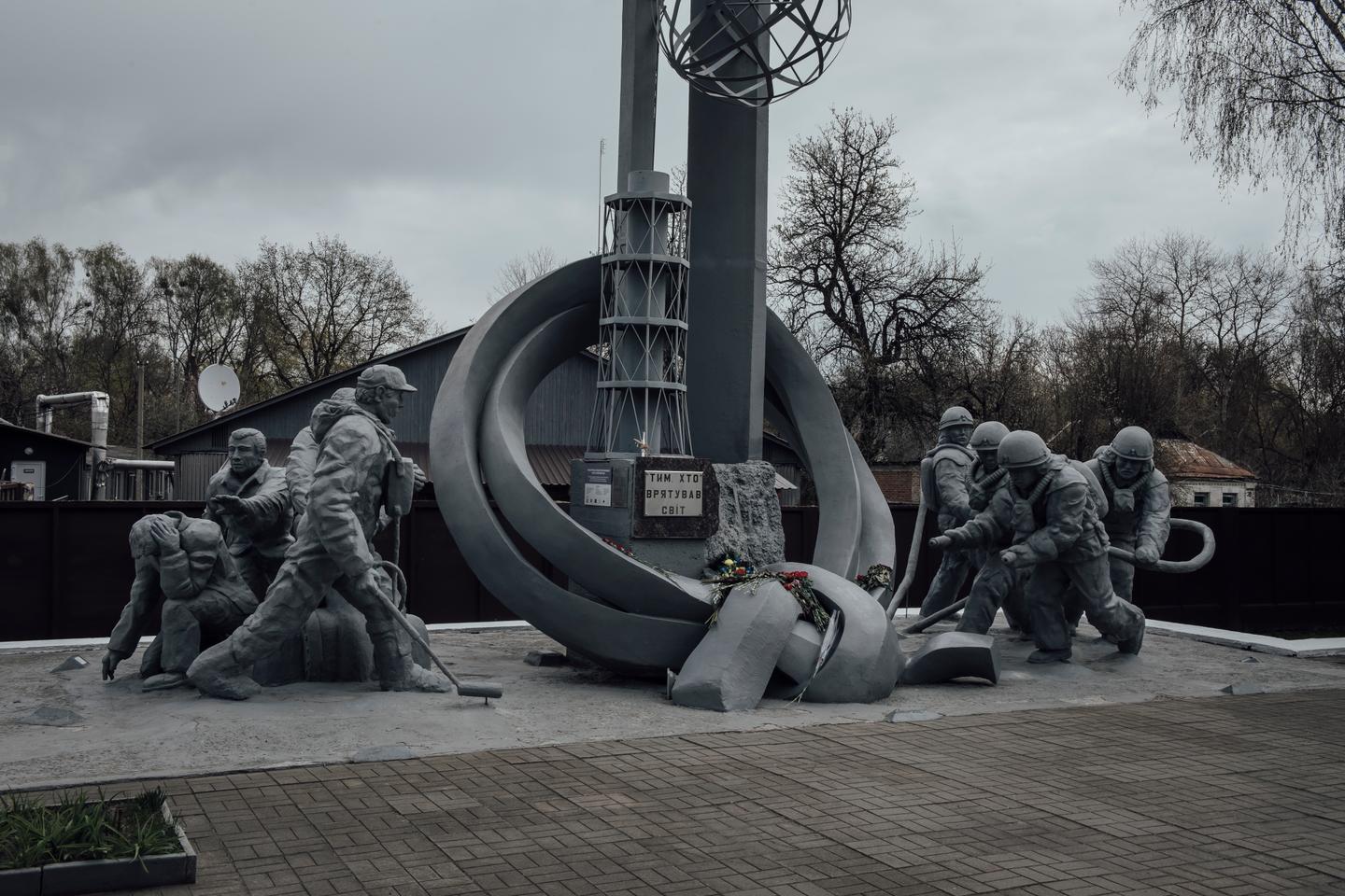 Quarante ans de Tchernobyl : « Toutes les informations relatives à l’accident ont été classées top secret »