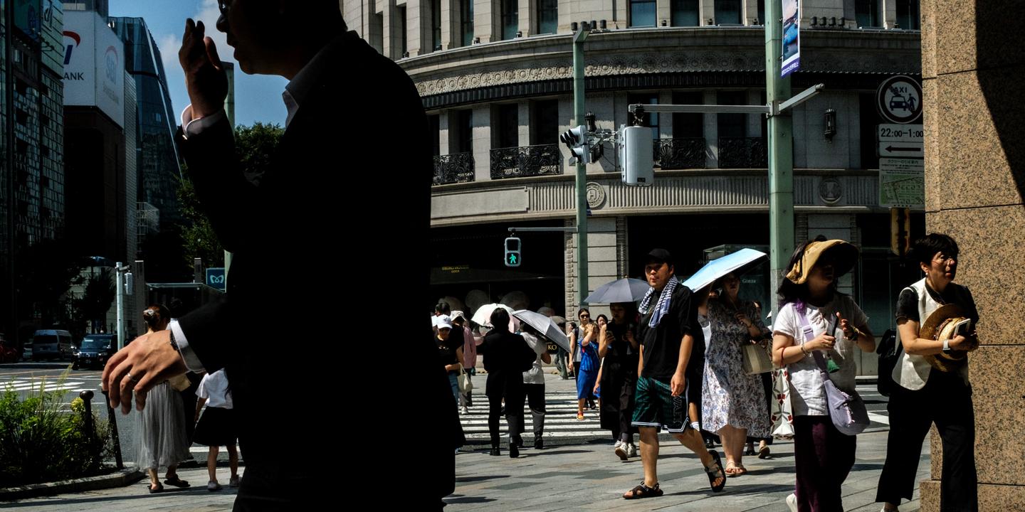 Tokyo encourage le short au bureau pour réduire la climatisation