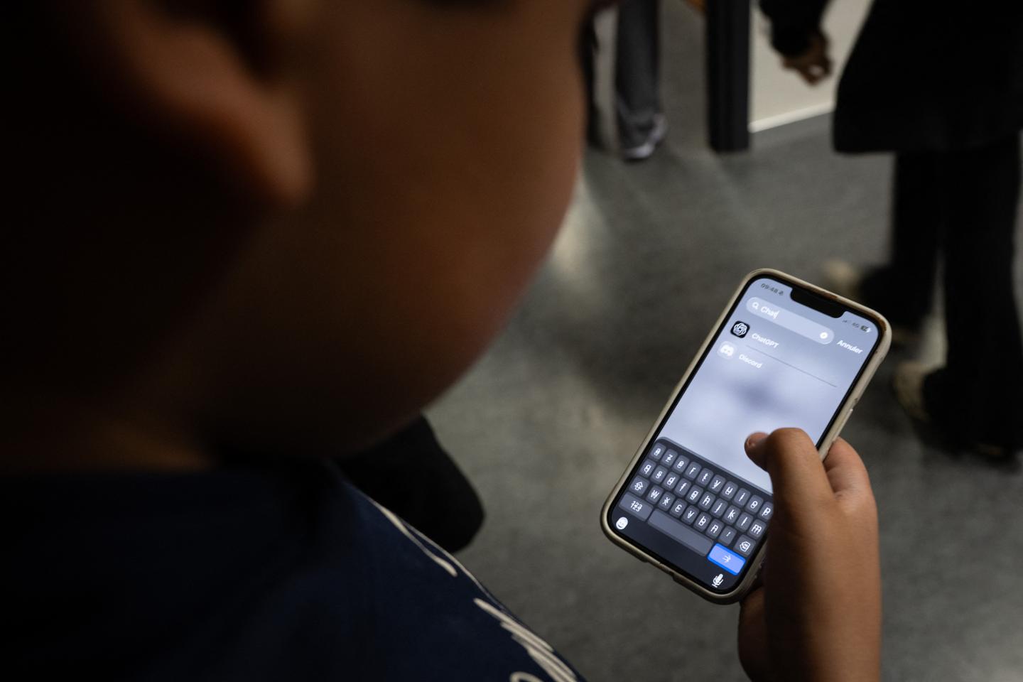 « Si écrire permet d’organiser nos idées, comment comprendrons-nous le monde si nous laissons l’IA rédiger à notre place ? »