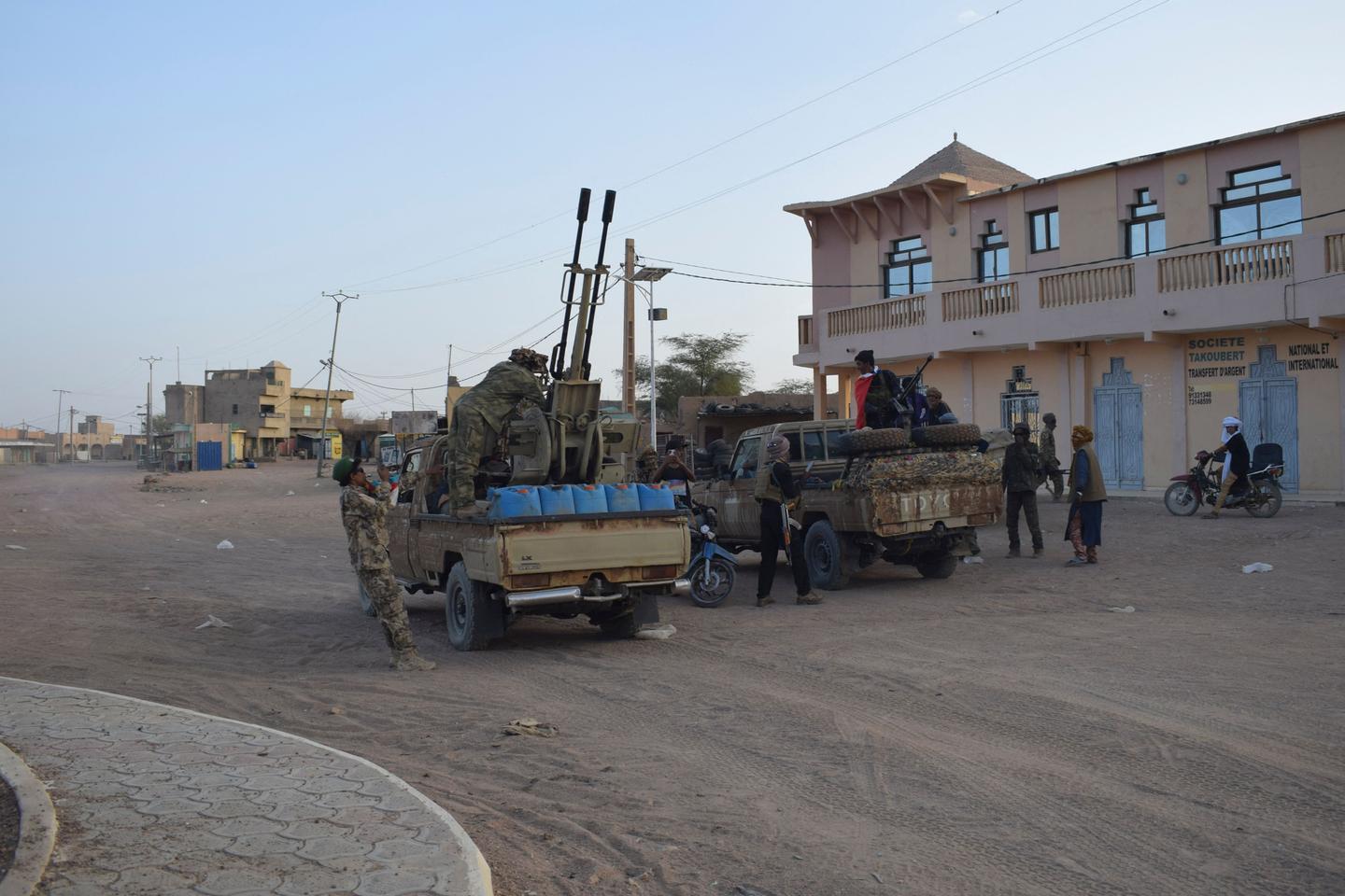 Avec les difficultés de la junte au Mali, l’Algérie recouvre une partie de son influence au Sahel