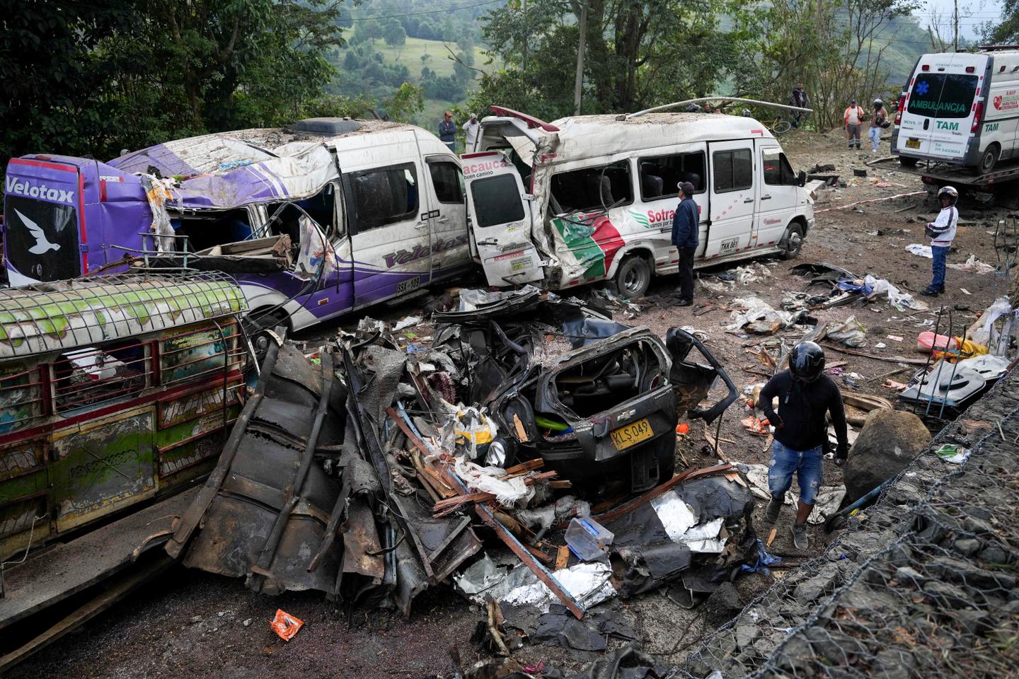 Le bilan de l’attentat à la bombe en Colombie passe à 19 morts et 38 blessés