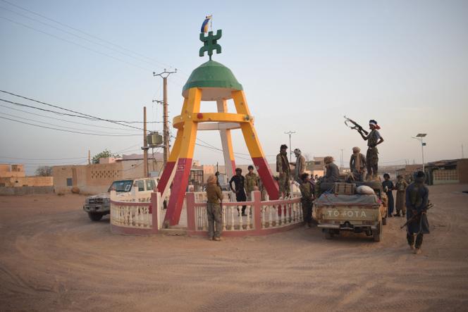 Rebeldes tuaregues da coligação Frente de Libertação Azawad, em Kidal (Mali), 26 de abril de 2026. 