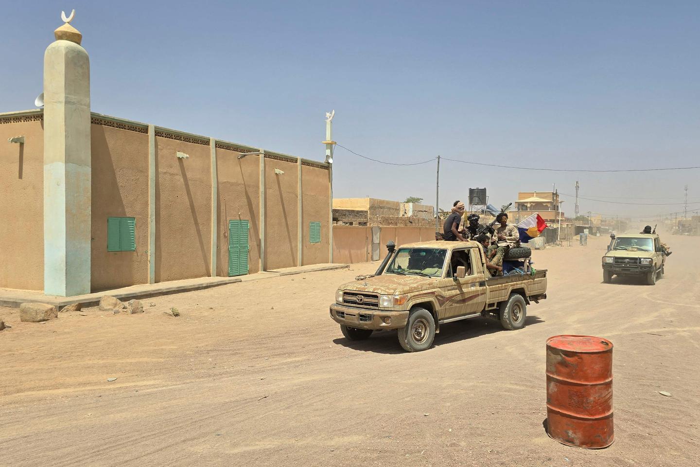 La France et les rebelles indépendantistes au Mali, une histoire faite d’alliances et d’intérêts