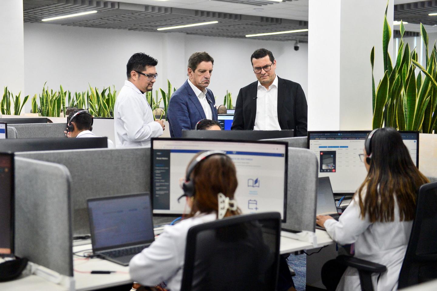 Au Salvador, Nayib Bukele confie le suivi des malades chroniques à Gemini, l’IA de Google