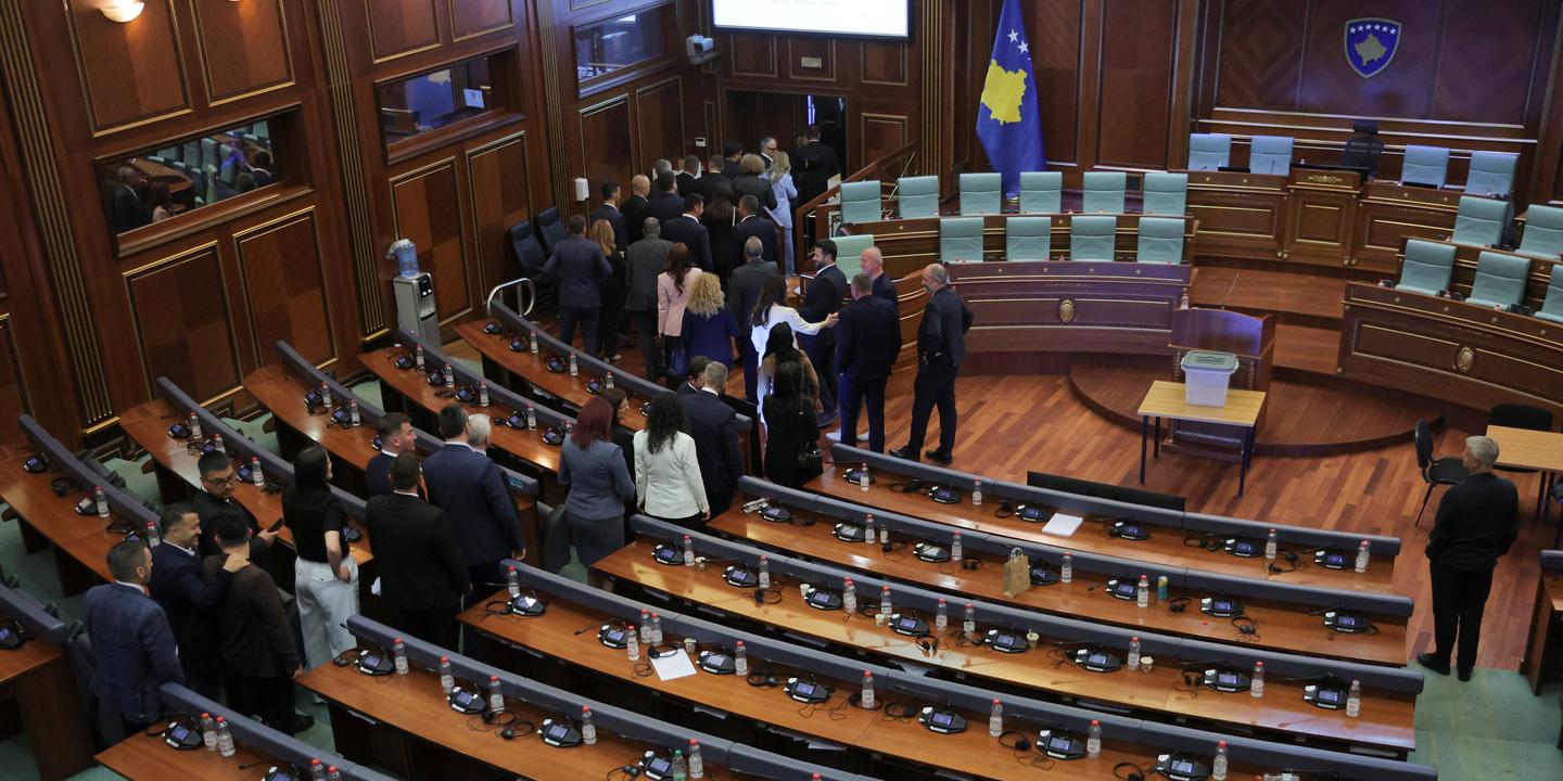 Kosovo : élections législatives anticipées convoquées le 7 juin