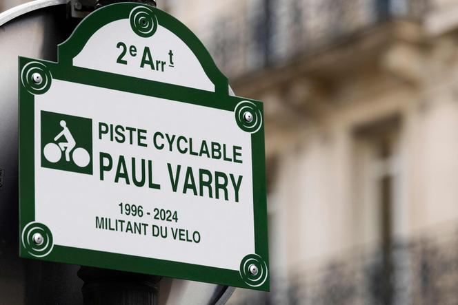 A ciclovia Paul-Varry, batizada em homenagem ao ciclista morto por um motorista de SUV, em Paris, 27 de fevereiro de 2026. 