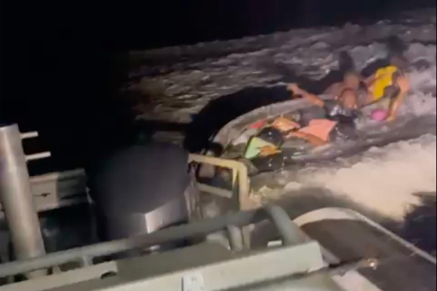 A Mayotte, des interventions toujours dangereuses pour intercepter les kwassa-kwassa des migrants comoriens