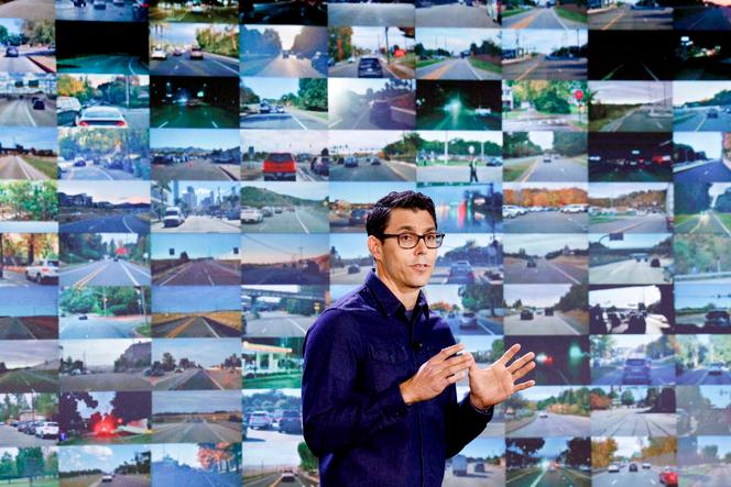   RJ Scaringe, durante o “Autonomy & AI Day” organizado pela Rivian, em Palo Alto (Califórnia), 11 de dezembro de 2025.